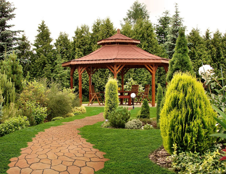 GreenScape Hardscaping and Outdoor Structures: Crafting Outdoor Elegance and Functionality